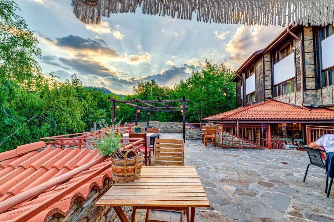 Hotel Smilen Smolyan Eksteriør bilde